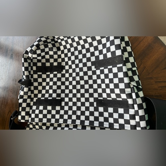 Dickies Checkered Messenger Bag Flap Front Hook & Loop Closure Adjustable Strap - Picture 12 of 16